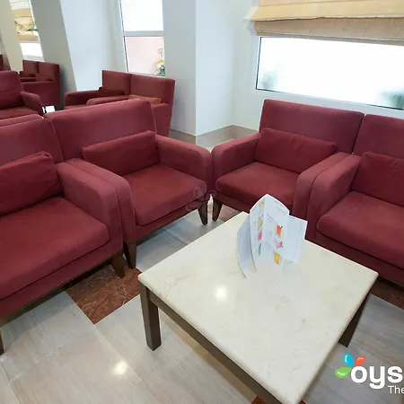 إتش 10 سالاوريز بالاس 4*